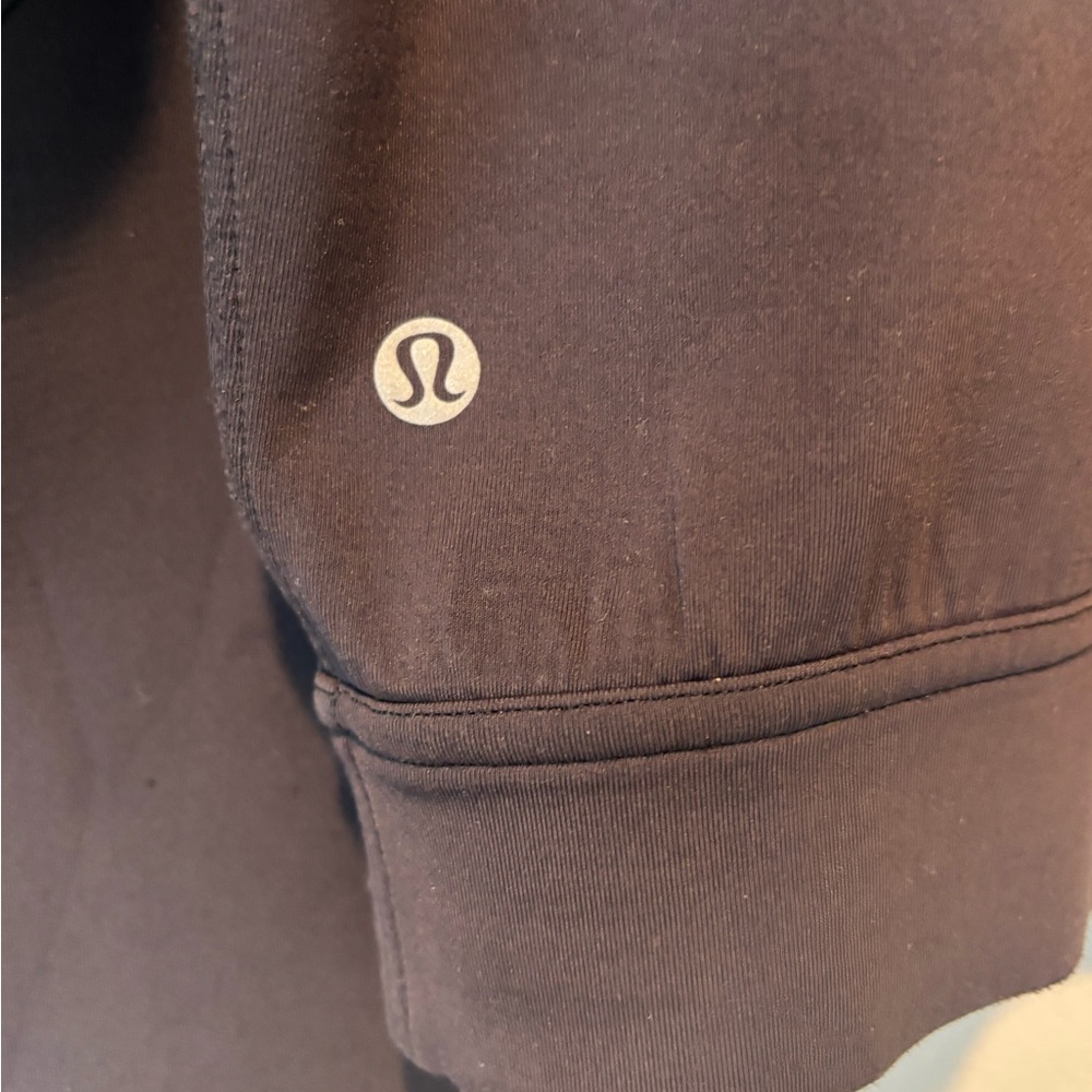 Lululemon Athletica Rogue Renegade Black Zip-Up Hoodie - Picture 4 of 5